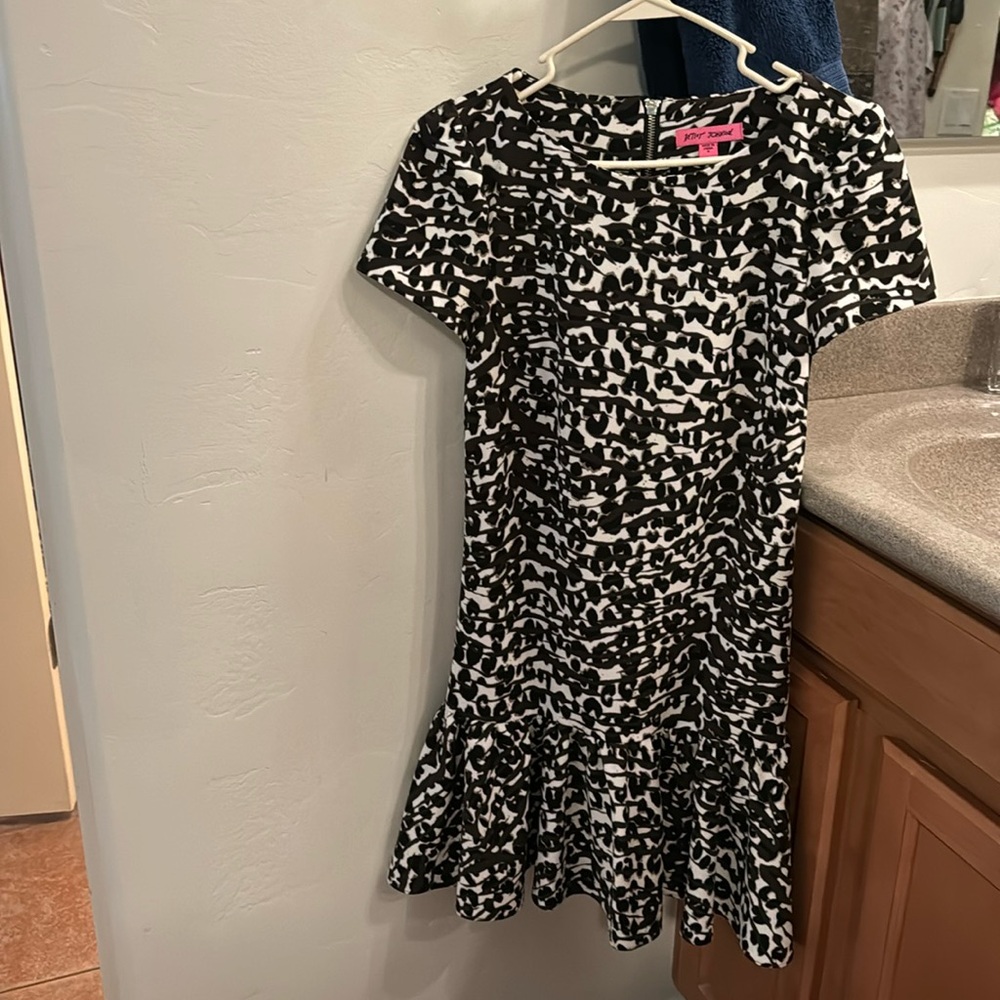 Betsey Johnson dress